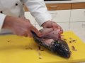 Auslösen des Filets vom Fisch